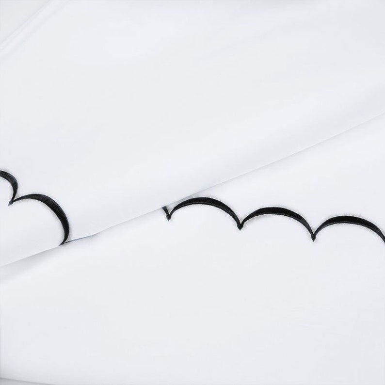 Scallops - Pure Linen Embroidered Edge Duvet Cover Sets-2