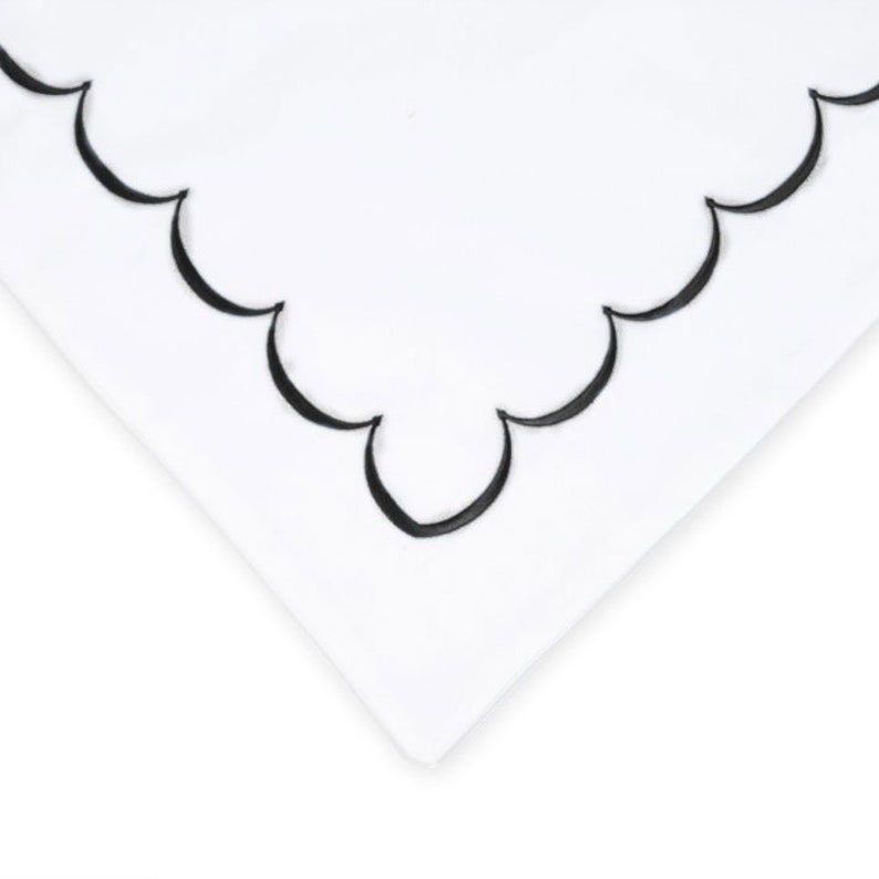 Scallops - Pure Linen Embroidered Edge Duvet Cover Sets-1